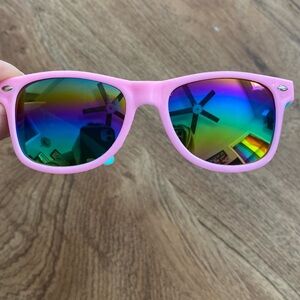 Toddler sunglasses